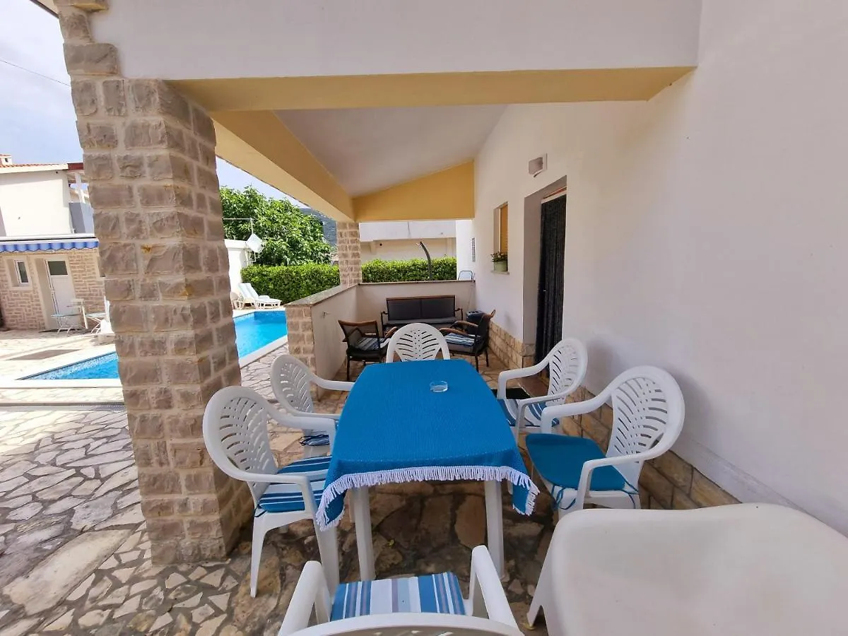 Villa Ara-Zarok à Baška Hébergement de vacances