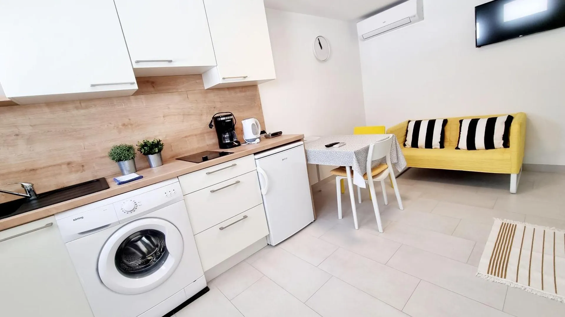 Ara-Zarok Villa Baska  Holiday home Baska (Krk)